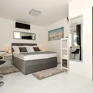  Apartment Imperium Croatia